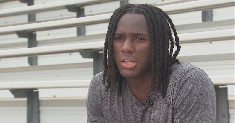 Tweet card summary image