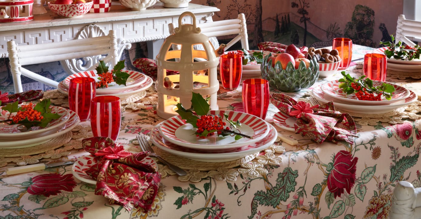 JoniCohen1's tweet card. Designers have a multitude of tips and tricks for staging a beautiful dinner party