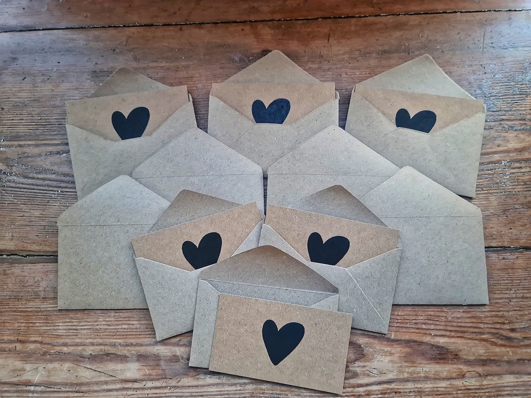 CarolinePass13's tweet card. This Envelopes item by JessicaHaPenny has 586 favourites from Etsy shoppers. Dispatched from United Kingdom. Listed on 24 Nov, 2025