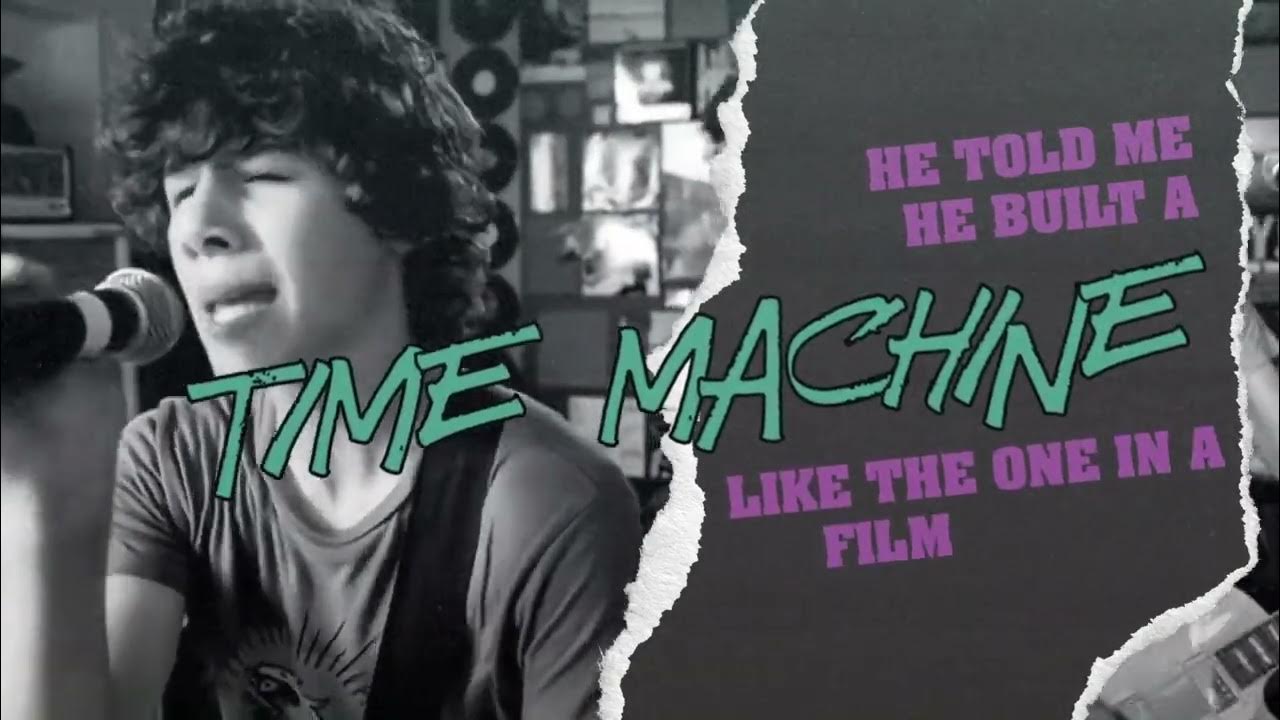 sophieb263's tweet card. YEAR 3000 2.0 BUSTED X JONAS BROTHERS (OFFICIAL LYRIC VIDEO)