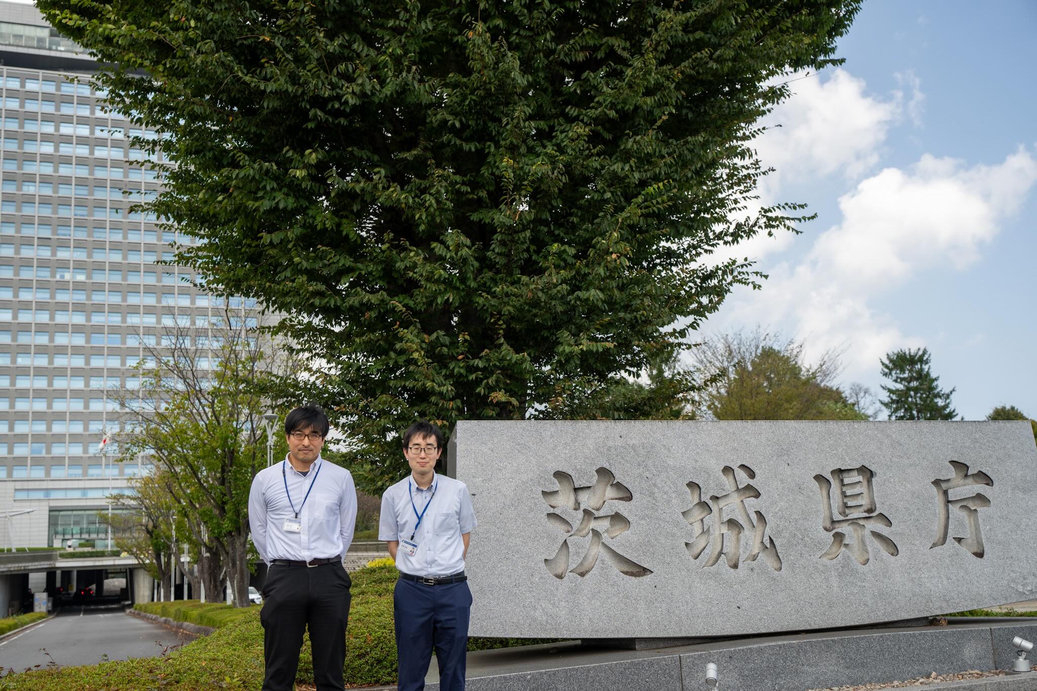 ShotaroUmeda's tweet card. 非定型書類に特化した次世代AI-OCR「RECERQA Scan（リチェルカ スキャン）」は、フォーマットや書式がバラバラな請求書・納品書・検査調書等の帳票/書類も、まとめてアップロードするだけで仕分けからデータ化まで一気通貫で自動化します。茨城県庁では3週間の業務が5日間に短縮。在庫/会計関連の確認工数を圧縮。自治体のSaaS導入における進め方も解説。