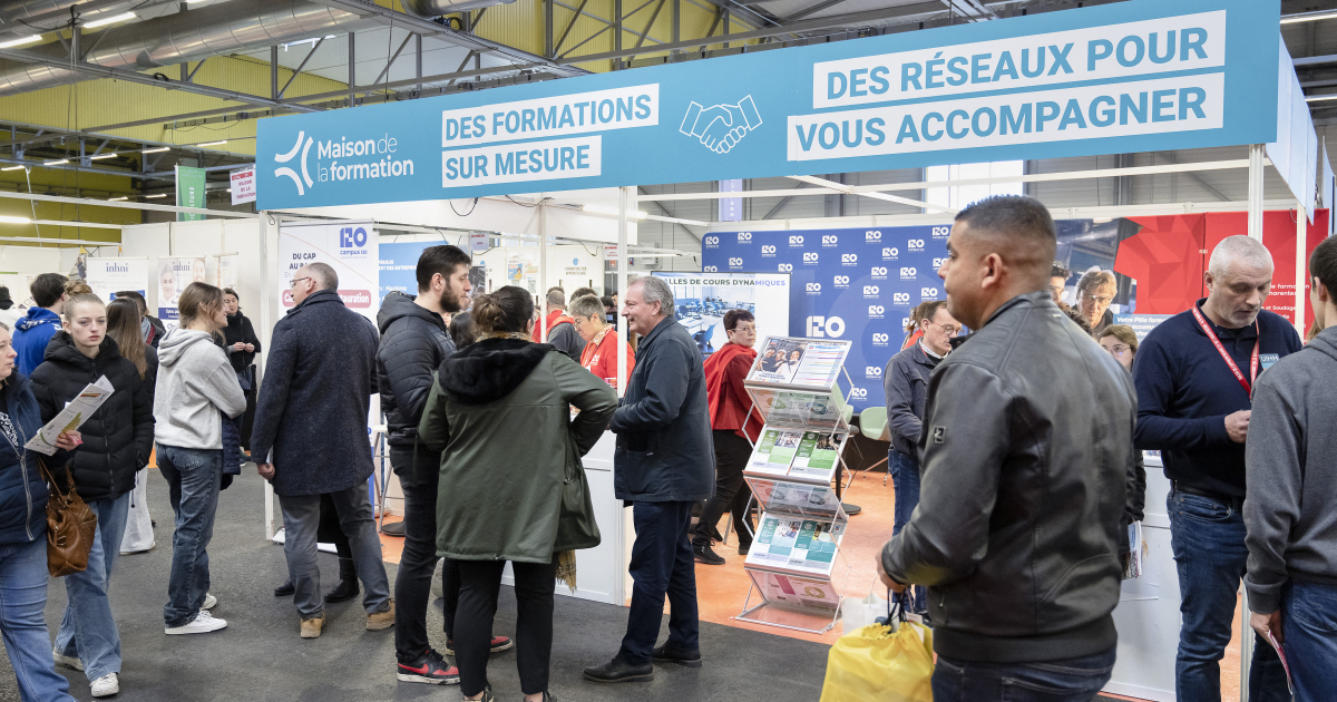 BioTechSE56's tweet card. Mathis d'Aquino, doctorant à Sciences Po Bordeaux, estime que les pouvoirs publics doivent cesser de financer l’offre d’enseignement supérieur privée et de placer les universités dans une situation...