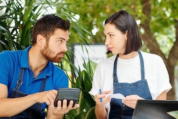 Hexamarvel's tweet card. Starting an ecommerce business can be the first step in a rewarding career. But it's not easy. This guide by Senior Contributor Armando Roggio, a 20-year ecommerce veteran, is realistic and thus...