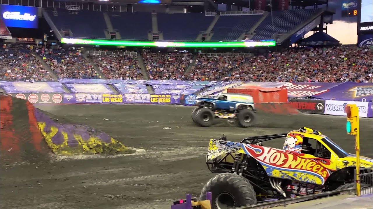 andersondigger's tweet card. Grave Digger The Legend Freestyle 6/21/14