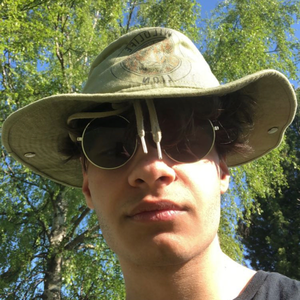 Tweet card summary image