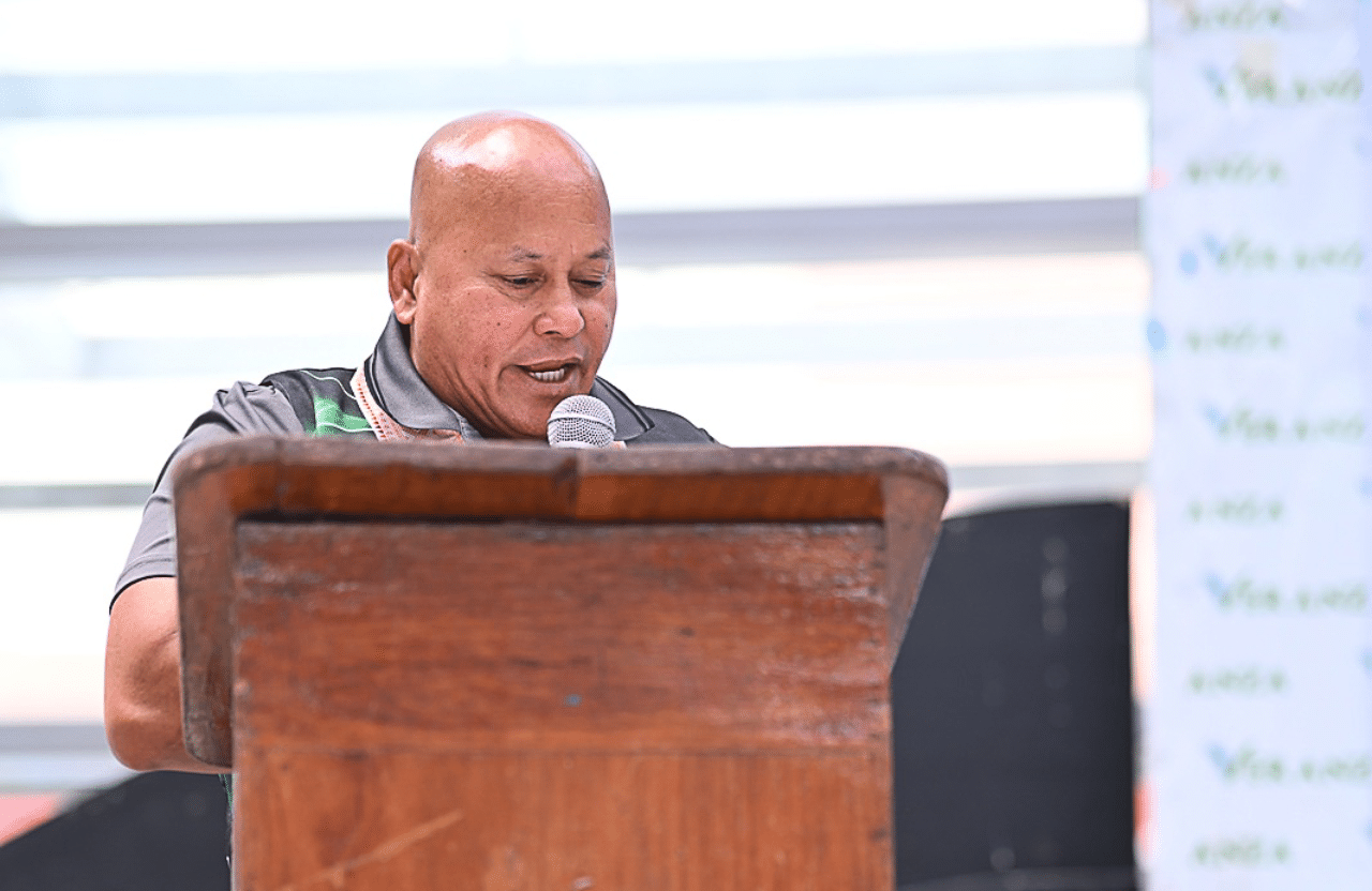 inquirerdotnet's tweet card. Sen. Ronald “Bato” Dela Rosa on Thursday claimed he was promised that not even a strand of his hair would by be touched by the International Criminal Court.