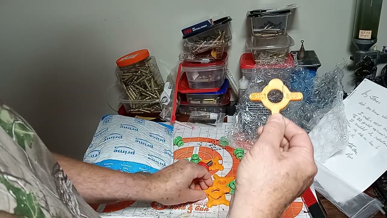 TheReloadersNet's tweet card. James Pollard - 3D printed case trimmer and tightening device for Lee trimmer