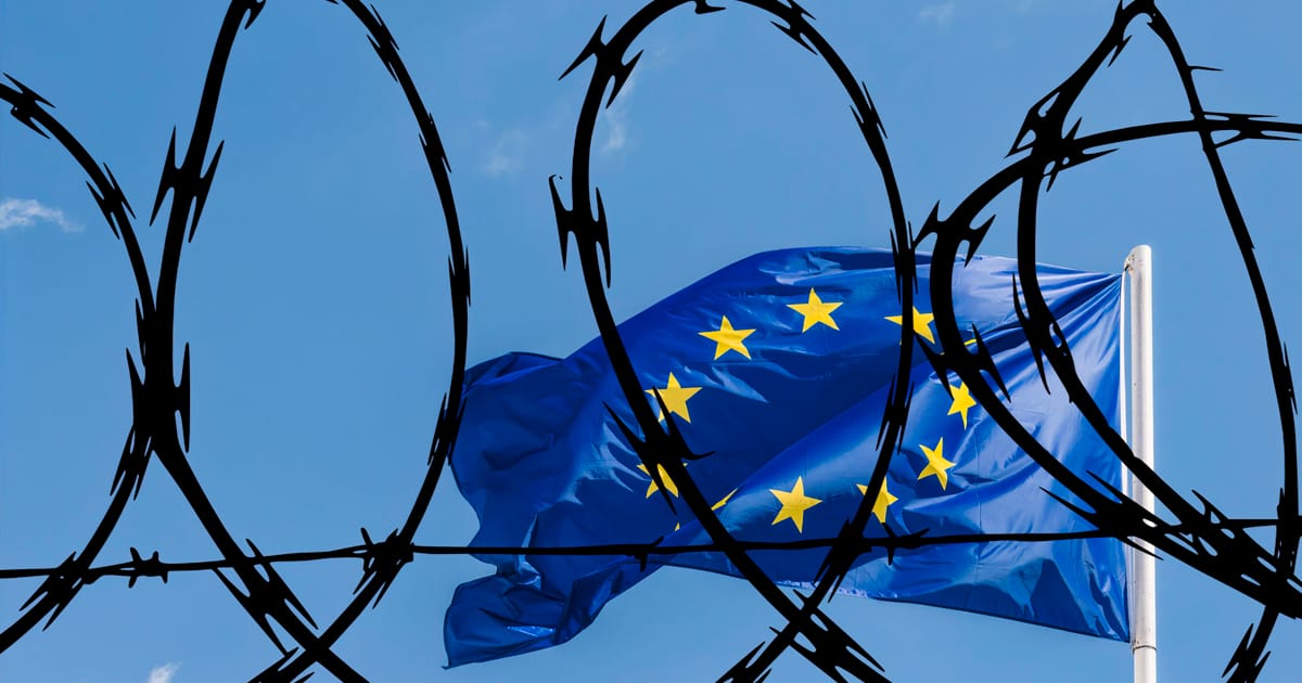 dfertl's tweet card. The European People’s Party says it is a “lie” they negotiated with far right on green rules rollback.