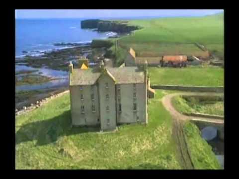 ShakeTheTreeDP's tweet card. Runrig - The Everlasting Gun.