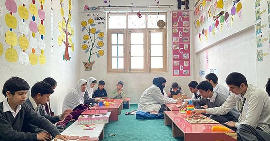 Tweet card summary image