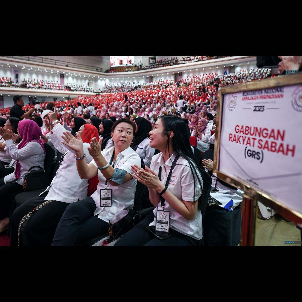 SinarOnline's tweet card. Shah Alfie Yahya