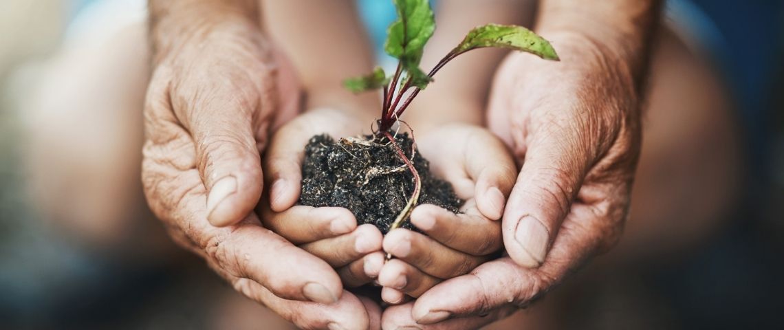 Escribano_AM's tweet card. Le magazine Corporate Knights a récemment reconnu Schneider Electric comme étant l'entreprise la plus durable au monde. Olivier Blum, Directeur Général Stratégie & Développement Durable du Groupe,...