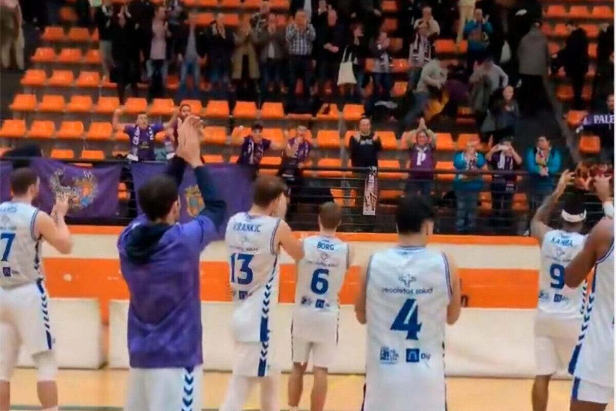 CampoAtrasRadio's tweet card. Los palentinos vencen a Iraurgi de Segunda FEB y se clasifica para cuartos de final de la Copa de España.