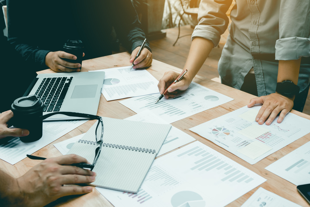 TechTalkNat's tweet card. To say building a successful startup is tough is an understatement. One look at Autopsy.