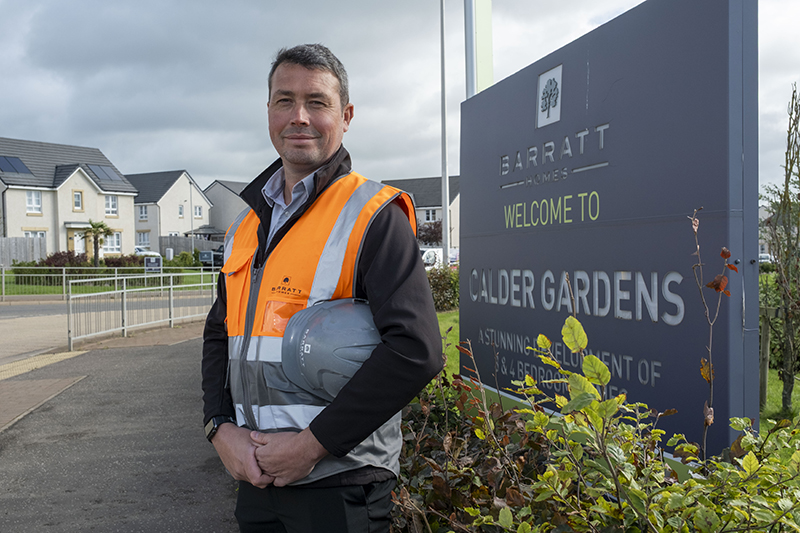 projectscot's tweet card. Alistair Grant A Barratt site manager working at a Carnbroe development has been awarded a Seal of Excellence accolade at a national housebuilding awards ce ...