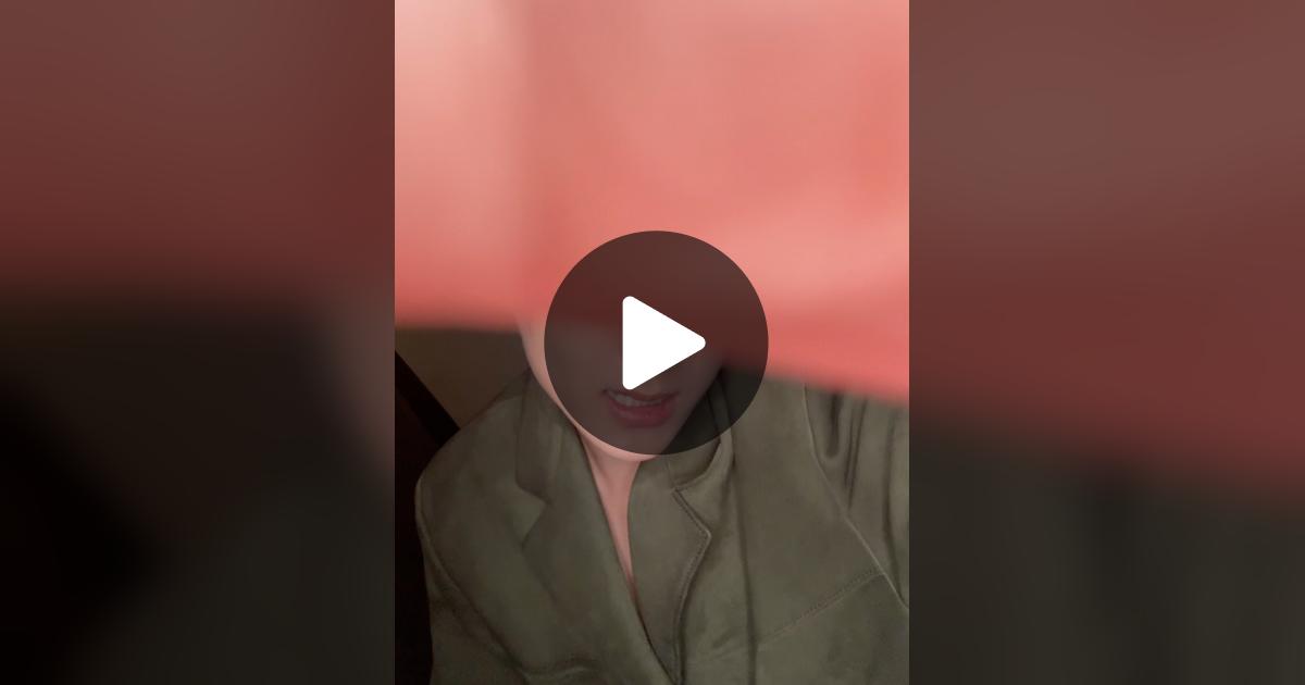 ENHYPEN_members's tweet card. 좋아요 3.1M개, 댓글 25.1K개가 있습니다. "😈 #JAY #PradaSS26 #Prada #ENHYPEN @prada"