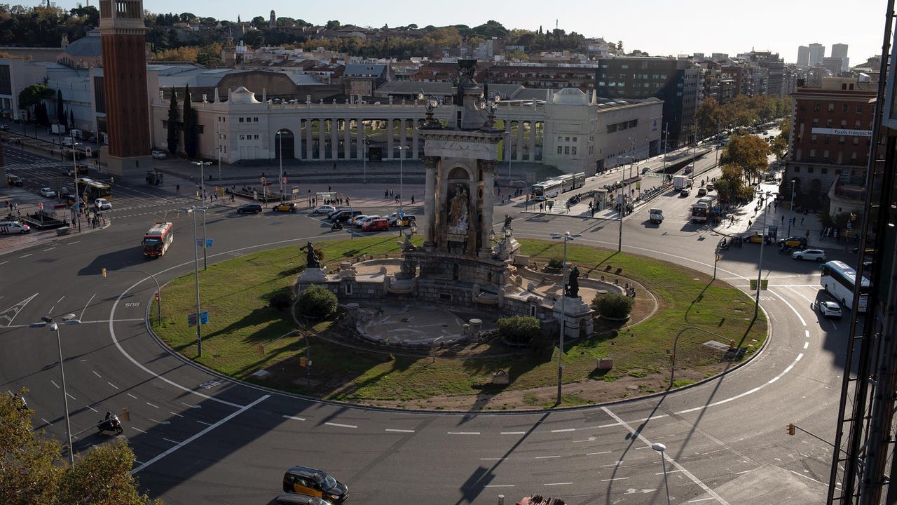 JRCR_1949's tweet card. El conseller de Acción Climática, David Mascort, señala que la opción está sobre la mesa 'si se entra en fase de emergencia'
