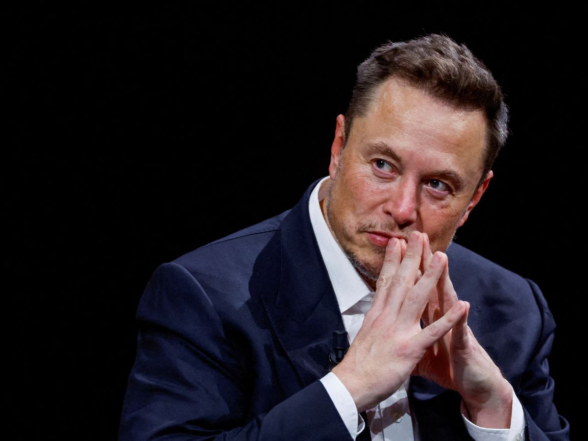 ShortingIsFun's tweet card. During a recent conversation, Musk spoke openly about Shivon Zilis, who is also the mother of four of his children.