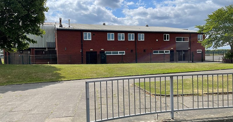 Tweet card summary image