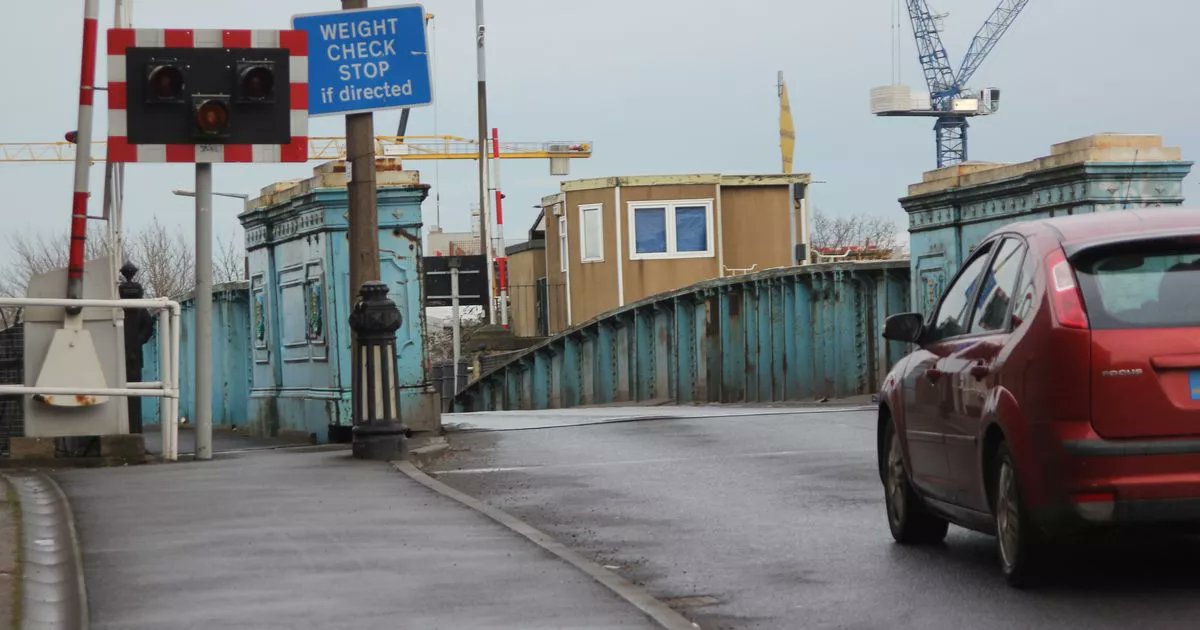 andygspence's tweet card. Cllr Daren Hale said the crossing 'should be repaired and open by now' but the ruling Liberal Democrats have accused Labour of 'political point scoring'