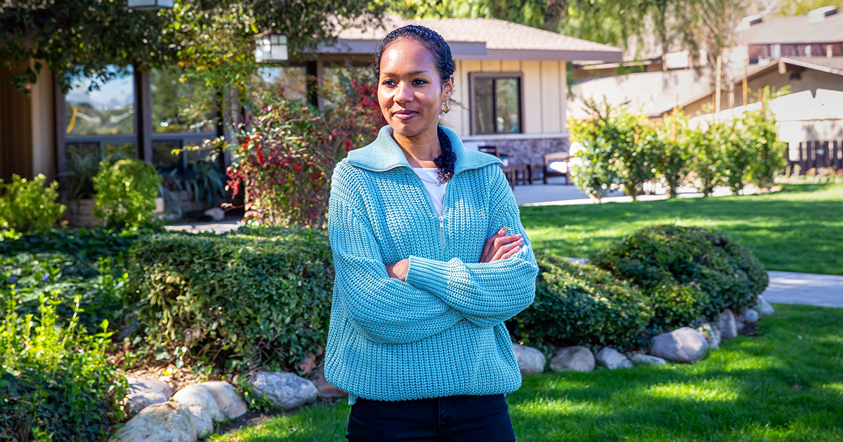 TOWT61564265's tweet card. The mathematician Tai-Danae Bradley is using category theory to try to understand both human and AI-generated language.