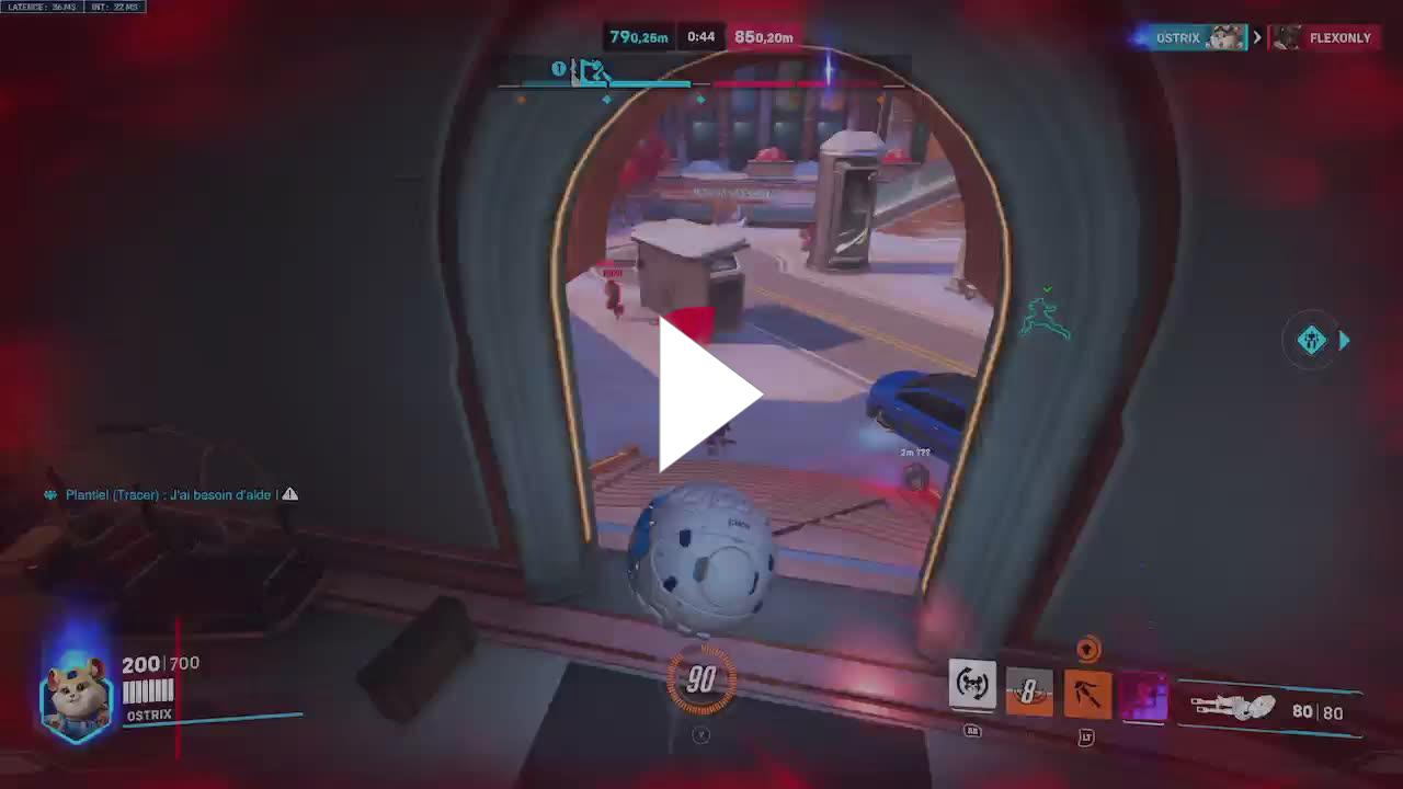 SPAMSTRIX's tweet card. oostrix - batard tu t'en sors