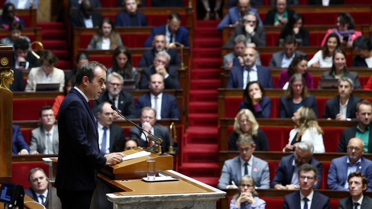 MarineCazard's tweet card. Face à une jeunesse en difficulté, le gouvernement choisit de suspendre la réforme des retraites, creusant le fossé entre générations, regrette un collectif de jeunes politiques. Ils interrogent ce...