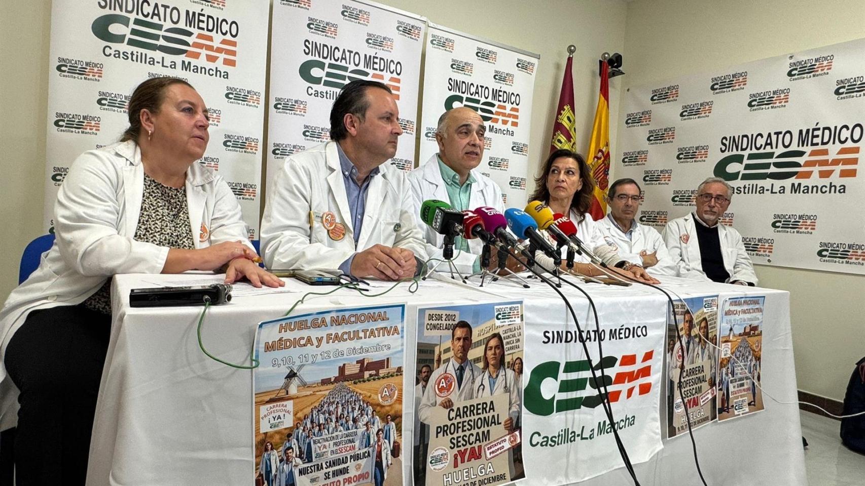 elespanolclm's tweet card. Esta convocatoria coincide con la movilización a nivel nacional contra el borrador del Estatuto Marco. Más información: Castilla-La Mancha es la región de España con menos médicos por habitante: 446...