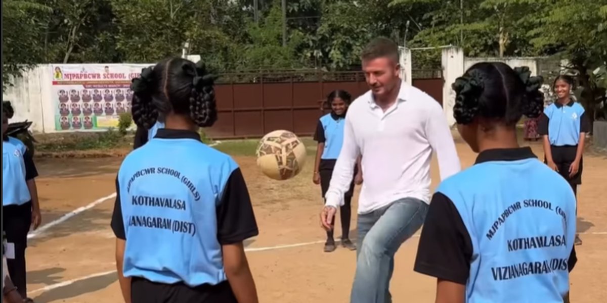EasternEye's tweet card. Students at the MJPAPBCWREIS residential girls’ school in Kothavalasa experience an unexpected moment