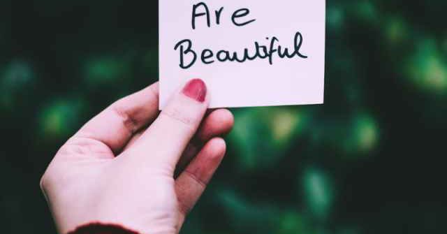 Tweet card summary image