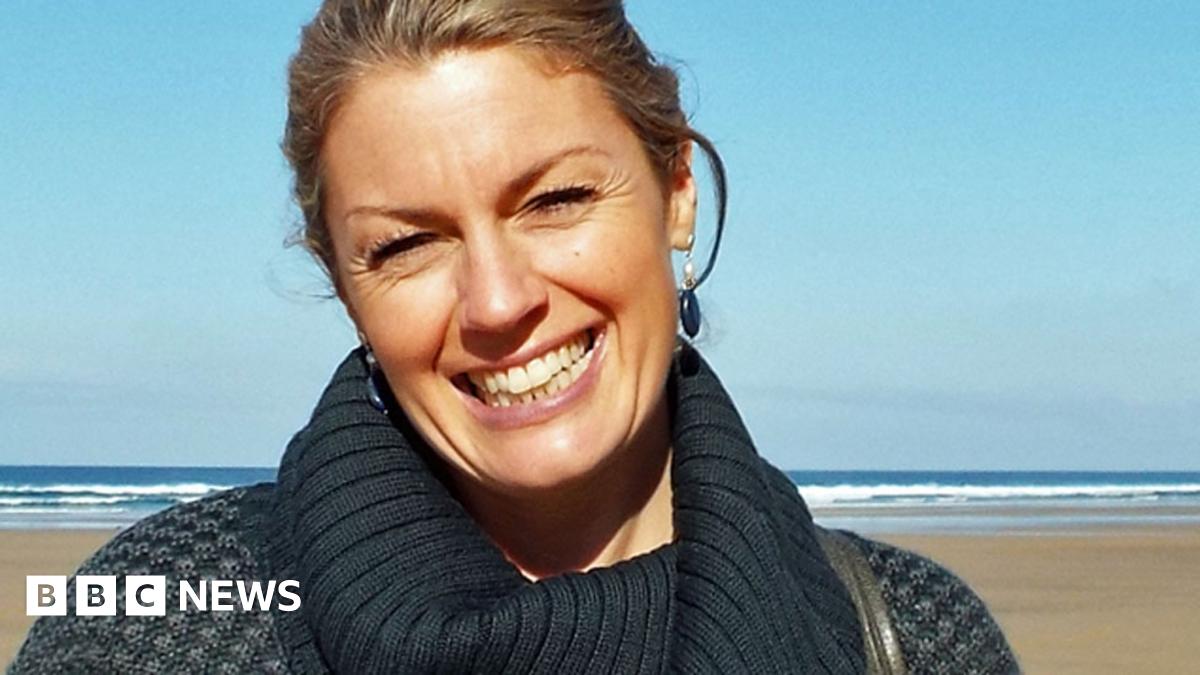 DevelopmentStud's tweet card. The unlikely story of how a yoga teacher tried to start a sanitary pad factory – in a refugee camp.