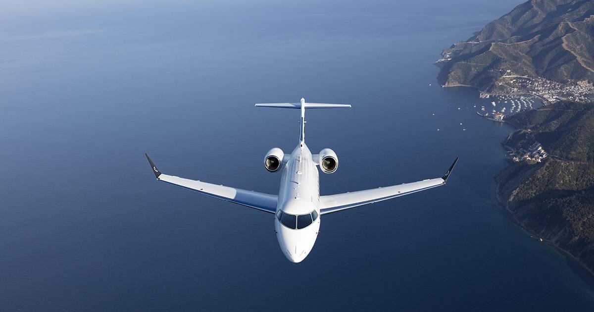 PCeSolutions's tweet card. Move could signal development of a new super-midsize jet