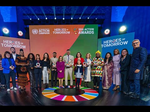 cooperazione_it's tweet card. Highlights | 2025 #HeroesofTomorrow: UN #SDGAwards Ceremony | #Rome |...