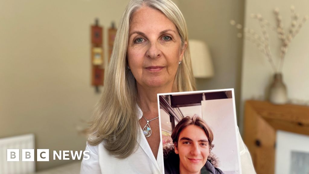 DocDavidM's tweet card. A mother says she remains in "disbelief" at the lack of testing for the drugs when someone has died.