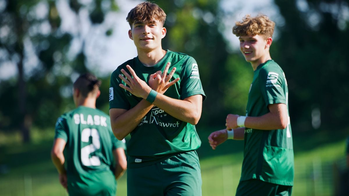 Slasknet's tweet card. Przedstawiamy tradycyjny raport z występów młodzieżowych drużyn Śląska Wrocław.