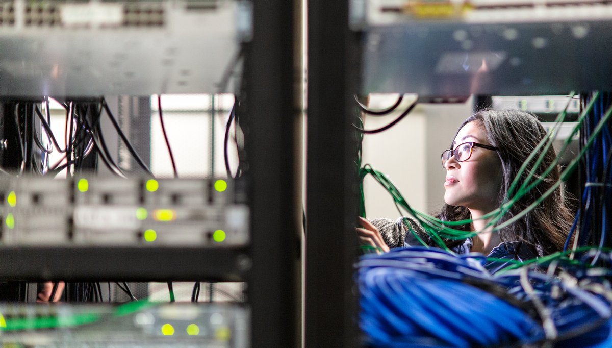 nabe_w999's tweet card. A Cisco-commissioned report reveals the cost of outdated tech and technical debt in critical infrastructure and offers policymakers a path to resilience.