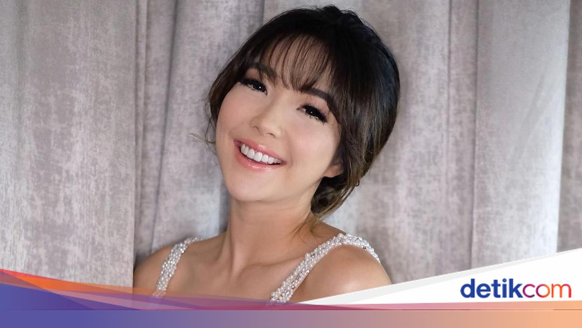 detikcom's tweet card. Gisella Anastasia telah mengakui video seks tersebut miliknya dan ternyata direkam saat dirinya masih jadi istri Gading Marten.