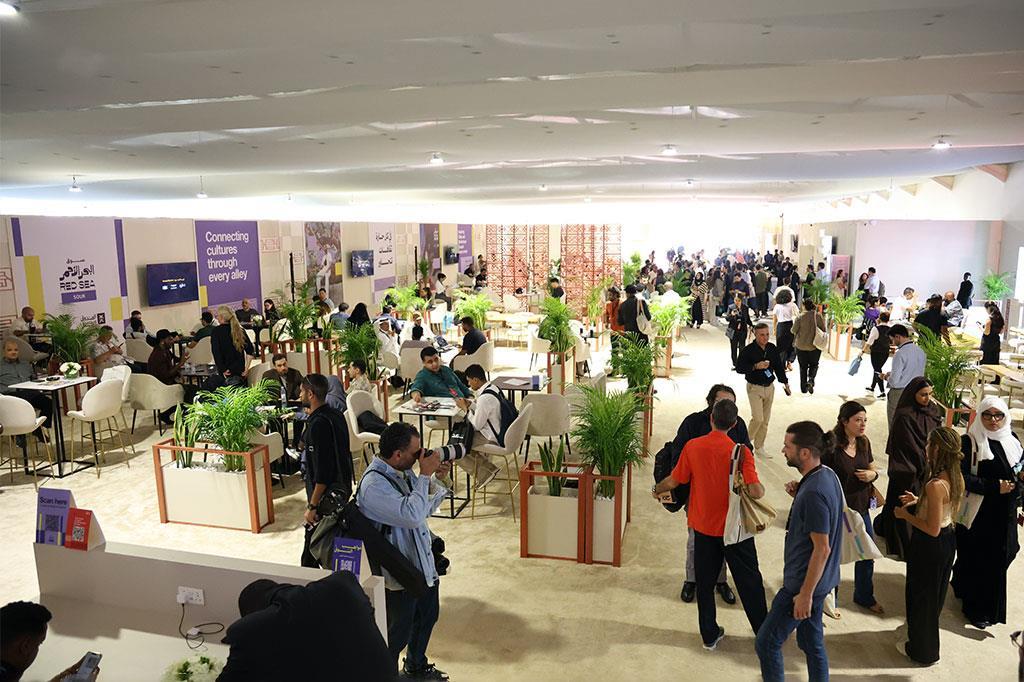 Screendaily's tweet card. Source: RSIFF The Red Sea Souk market floor New films from CJ 'Fiery' Obasi and Maha Haj are among the 40 projects in the Red Sea Souk Project Market, the co-production platform of Red Sea Internat...