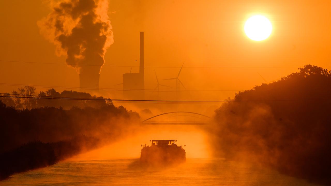 rahmstorf's tweet card. Der Klimawandel schreitet immer schneller voran, derweil hält US-Präsident Trump wenig von der Energiewende. Warum Forscher noch Hoffnung haben.