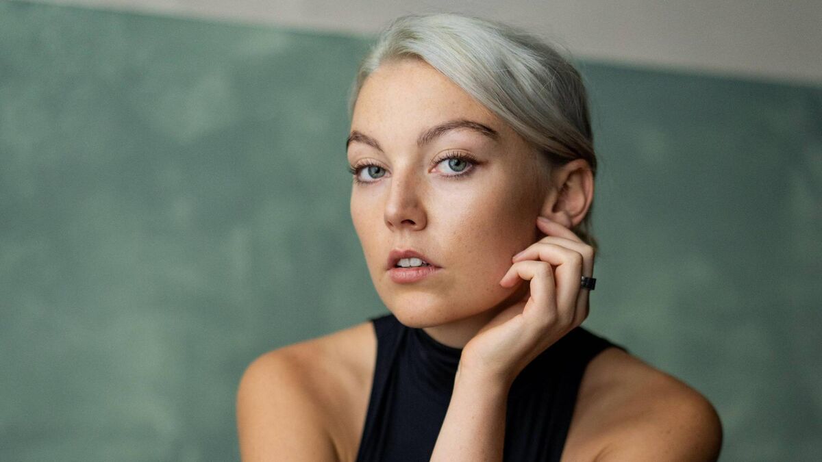 Esthermccarthy's tweet card. This rising Cork star plays the lead in powerful drama Who We Love, writes Esther McCarthy 