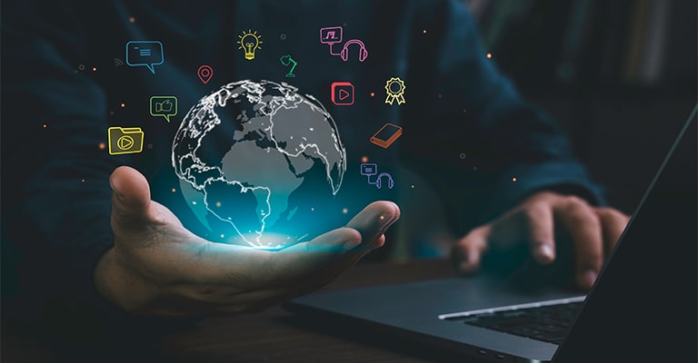 andrewroche99's tweet card. Want to create content for Google that dominates? If so, click through for expert tips and strategies for producing high-quality content!