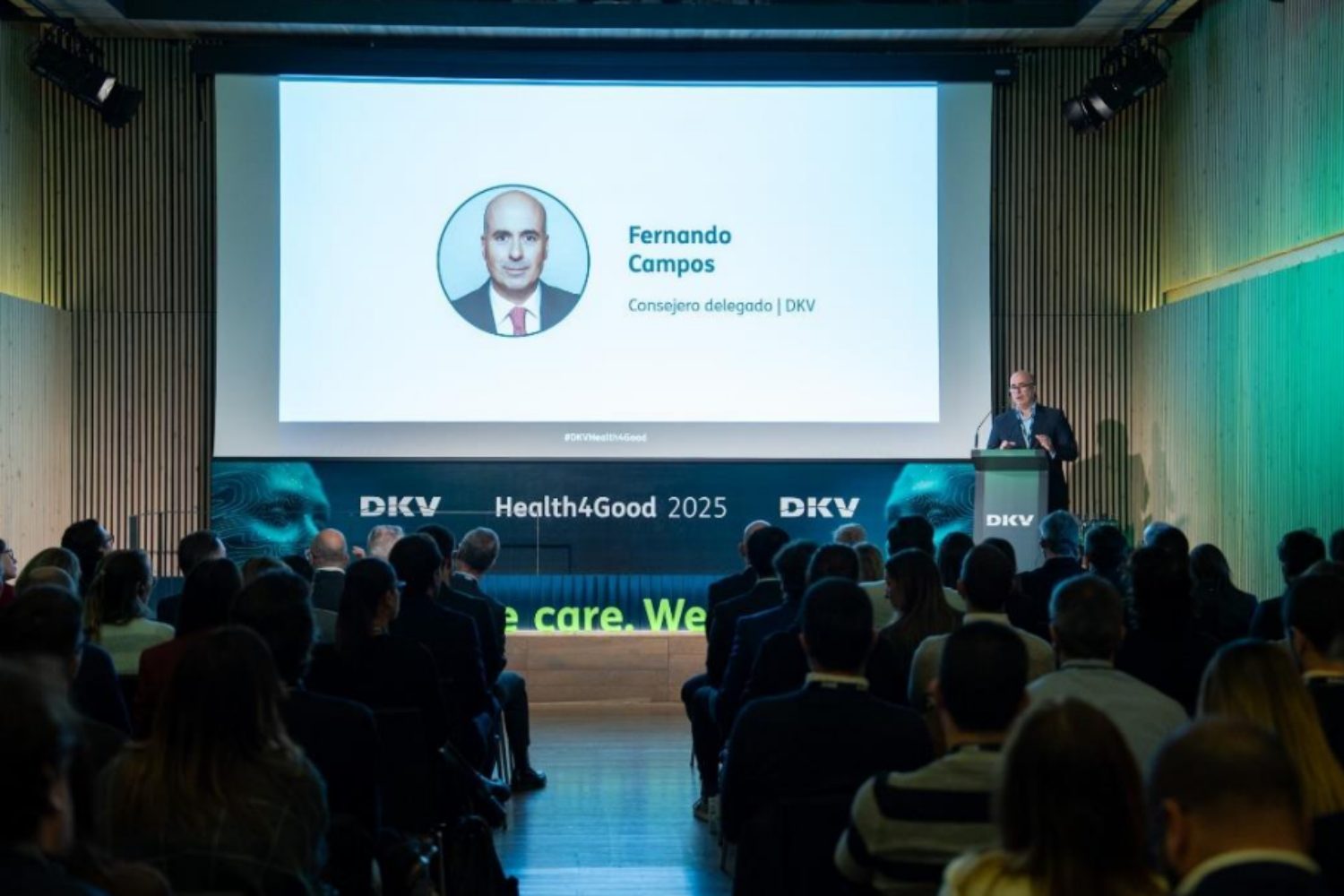 diariomedico's tweet card. La aseguradora ha reunido a 200 profesionales de salud, seguros e innovación en la quinta edición de Health4Good.