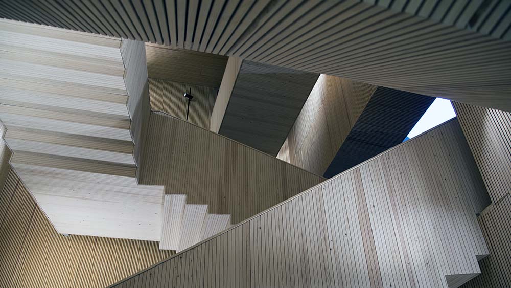 EsaKallio1's tweet card. Hallitus esittää Kuntarahoitukselle mahdollisuutta rahoittaa hyvinvointialueiden investointeja -...