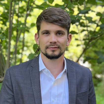 Tweet card summary image