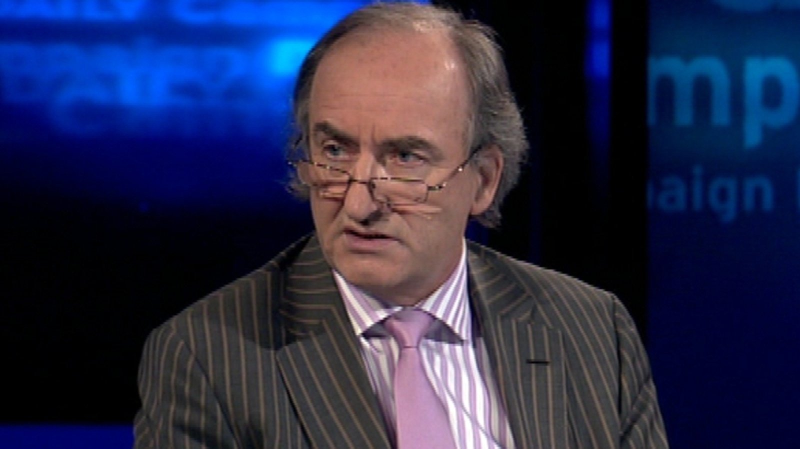 rtenews's tweet card. Renowned election analyst and pollster Seán Donnelly has died. He was a regular contributor to RTÉ's election coverage for several decades.