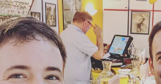 Tweet card summary image