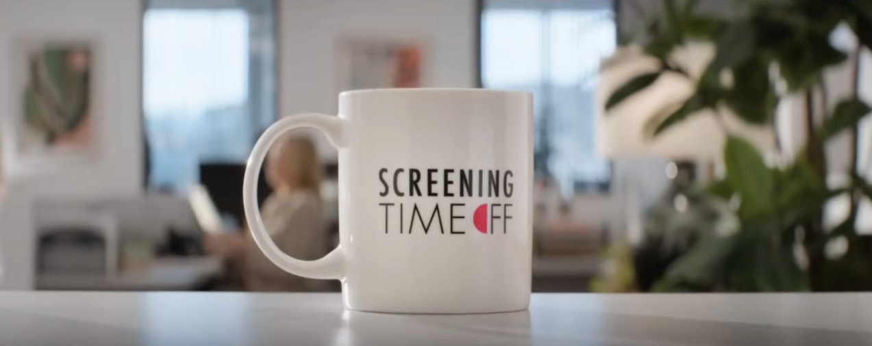 roastbrief's tweet card. El 50% de los pacientes con cáncer tienen miedo de contarle a su empleador sobre su diagnóstico, a pesar de que el 92% siente que el apoyo en el trabajo tiene