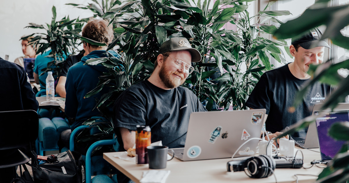 WoltEngineering's tweet card. Learn how Wolt’s Data Science and Applied Science teams collaborate to drive smarter decisions and build intelligent systems, from experimentation to real-time ML models powering the user experience.