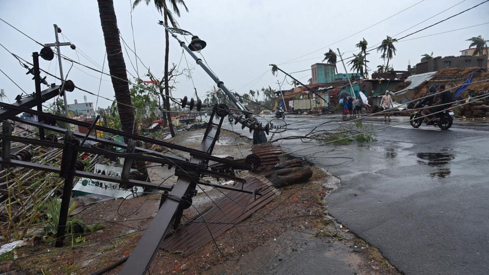 debabrata2008's tweet card. Cyclone Fani, a category 4 storm, ravaged the entire Puri district, severely damaging over 2 lakh kutcha and pucca homes.