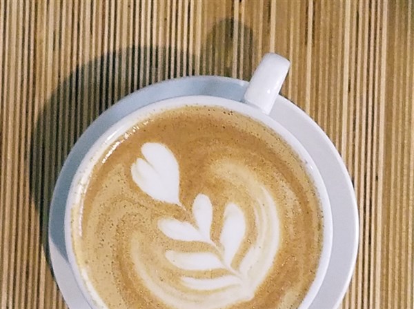 JavaPodz's tweet card. Today’s edition should be called Cheap Eats 'n' Drinks, because the emphasis is on the amazing array of beautiful beverages at Maddie and Bella Coffee ...